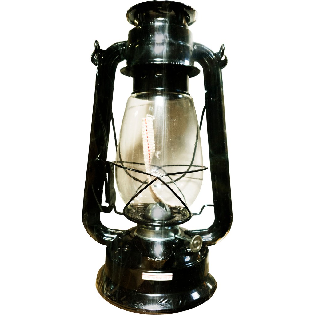 12" HURRICANE LANTERN