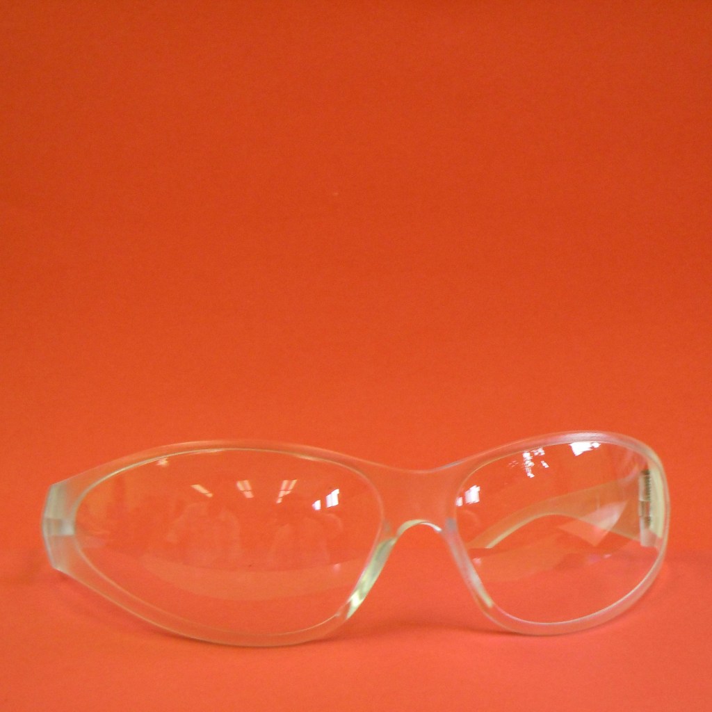SAFETY GLASSES, WRAP-AROUND, CLEAR