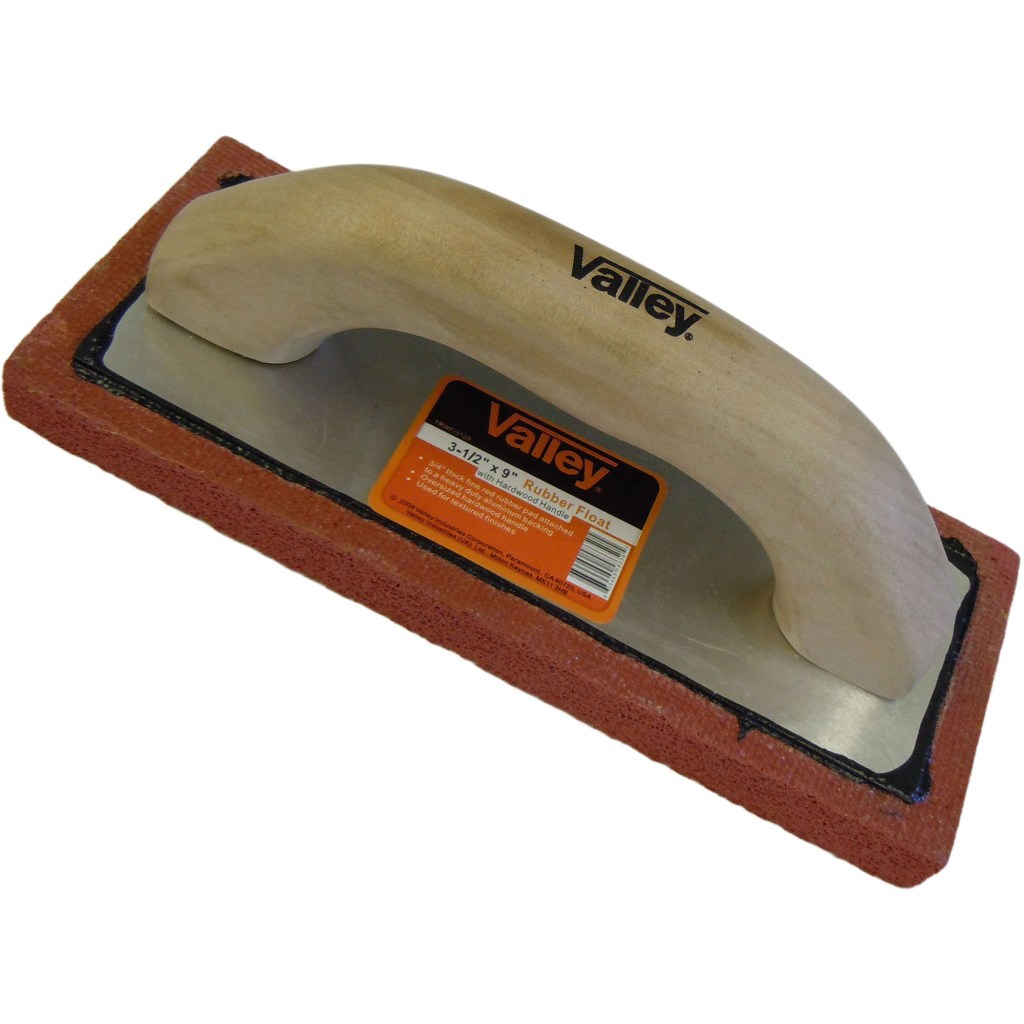 3.5" X 9" RUBBER FLOAT, 3/4"BACKING,  WOOD HANDLE