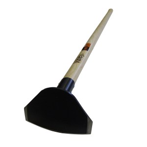 7" UTILITY / FIELD HOE, 60" WOOD HANDLE